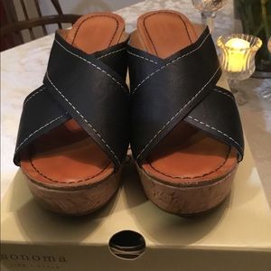 Sonoma wedges size 7 color black good shape